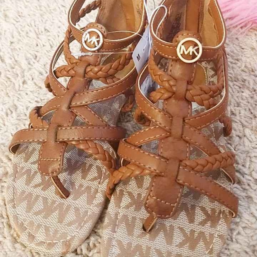 Michael Kors Girls  Strappy  Brown Gladiator Gold